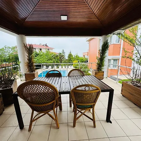Hotel Treekos Istanbul Airport
