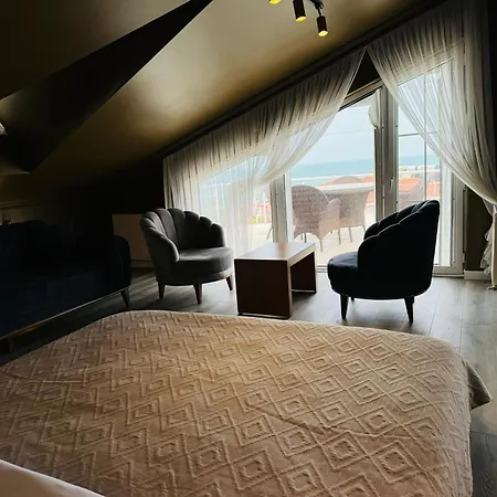 Hotel Treekos Istanbul Airport 4*