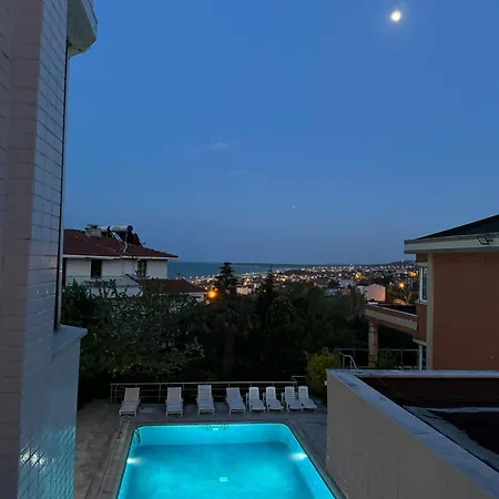 فندق Treekos Istanbul Airport Arnavutkoy