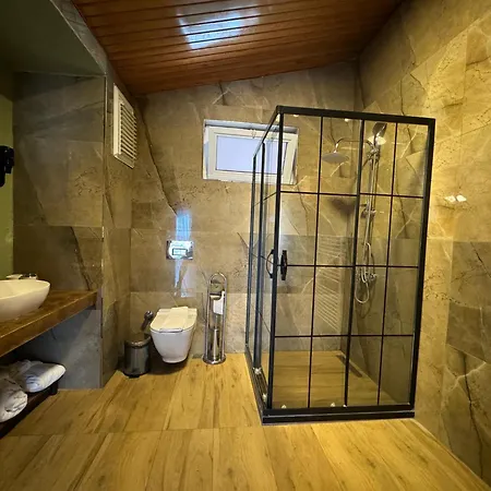 فندق Treekos Istanbul Airport Arnavutkoy