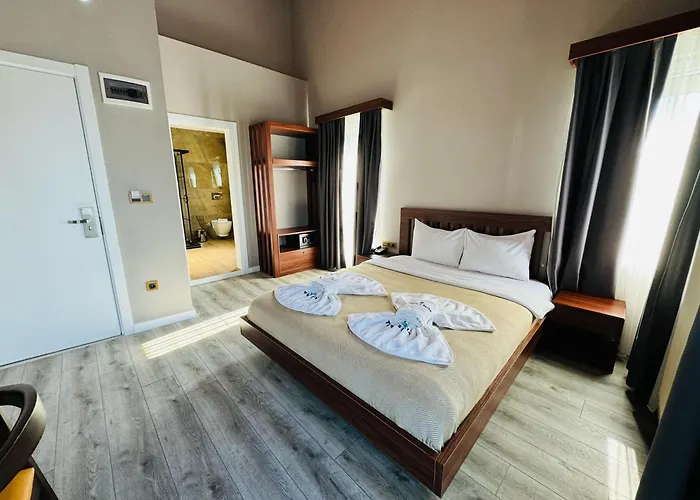 Treekos Istanbul Airport 호텔 4*