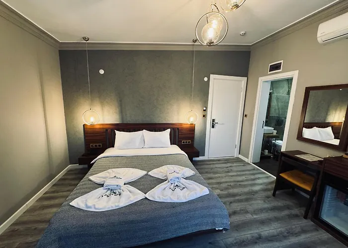 Treekos Istanbul Airport 호텔 4*