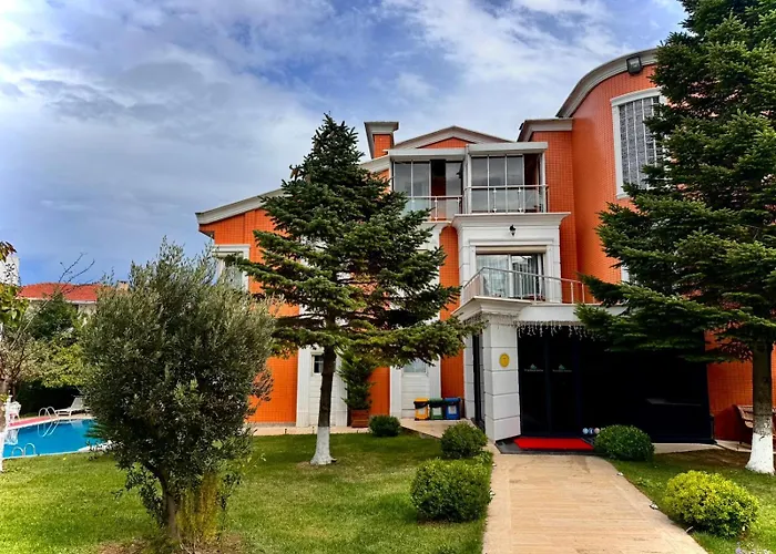 호텔 Treekos Istanbul Airport 4*